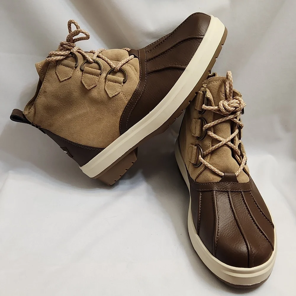 Koolaburra by UGG Tan Brown Leather Lace-up Winter boots (w size 9)